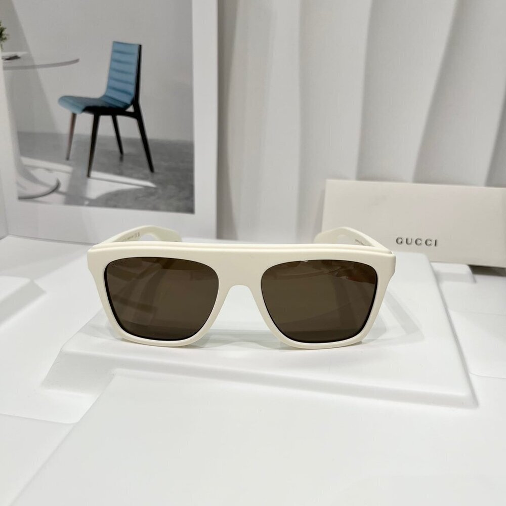 NWT GUCCI GG1570S - 003 Sunglasses - Picture 6 of 6